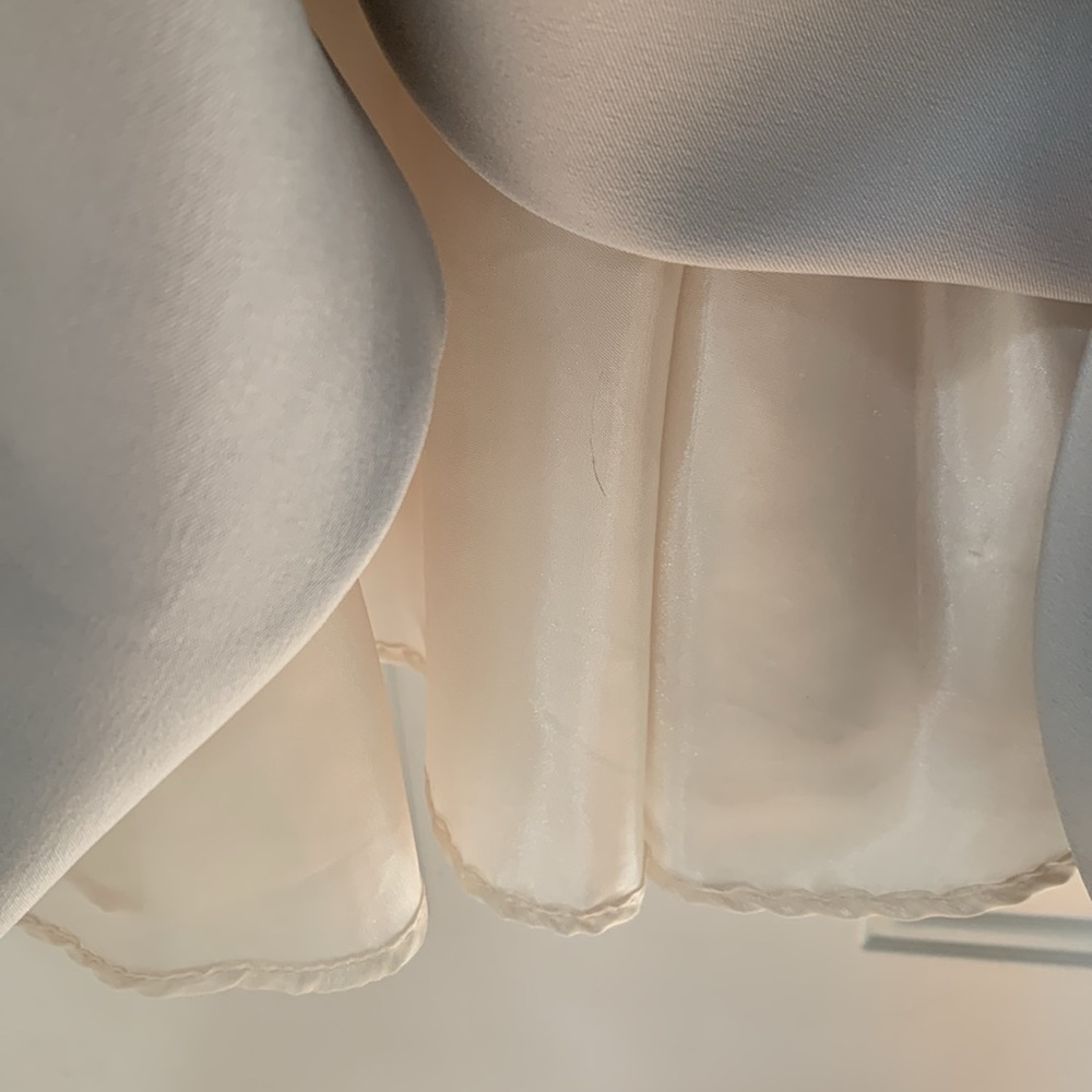 Alexandra Grecco silver size 4 cocktaill dress - Picture 4 of 7